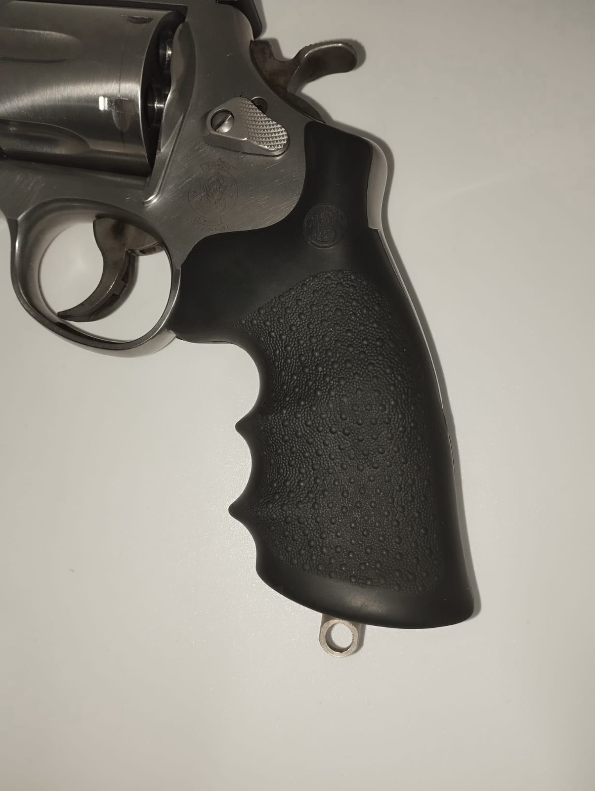 REVOLVER SMITH E WESSON MOD. 629 ES EMERGENCY SURVIVAL TOOL