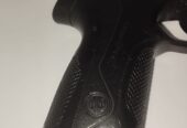 PISTOLA BERETTA MOD. PX4 STORM CAL. 9X21 +1C.