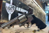 REVOLVER – SMITH & WESSON MOD. 629-5 4″ cal. 44 Mag.