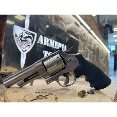 REVOLVER – SMITH & WESSON MOD. 629-5 4″ cal. 44 Mag.