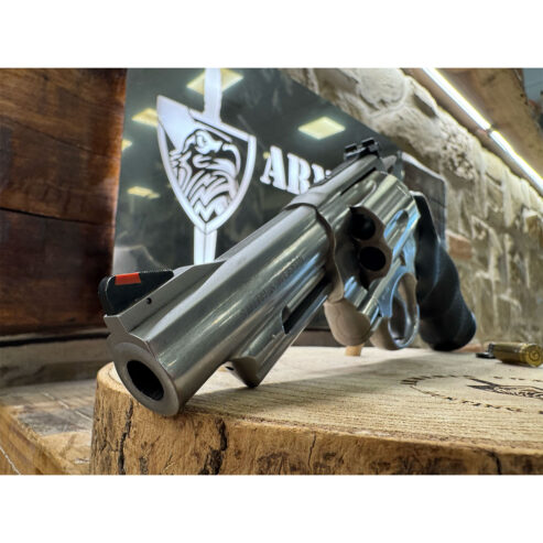 REVOLVER – SMITH & WESSON MOD. 629-5 4″ cal. 44 Mag.