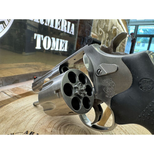 REVOLVER – SMITH & WESSON MOD. 629-5 4″ cal. 44 Mag.