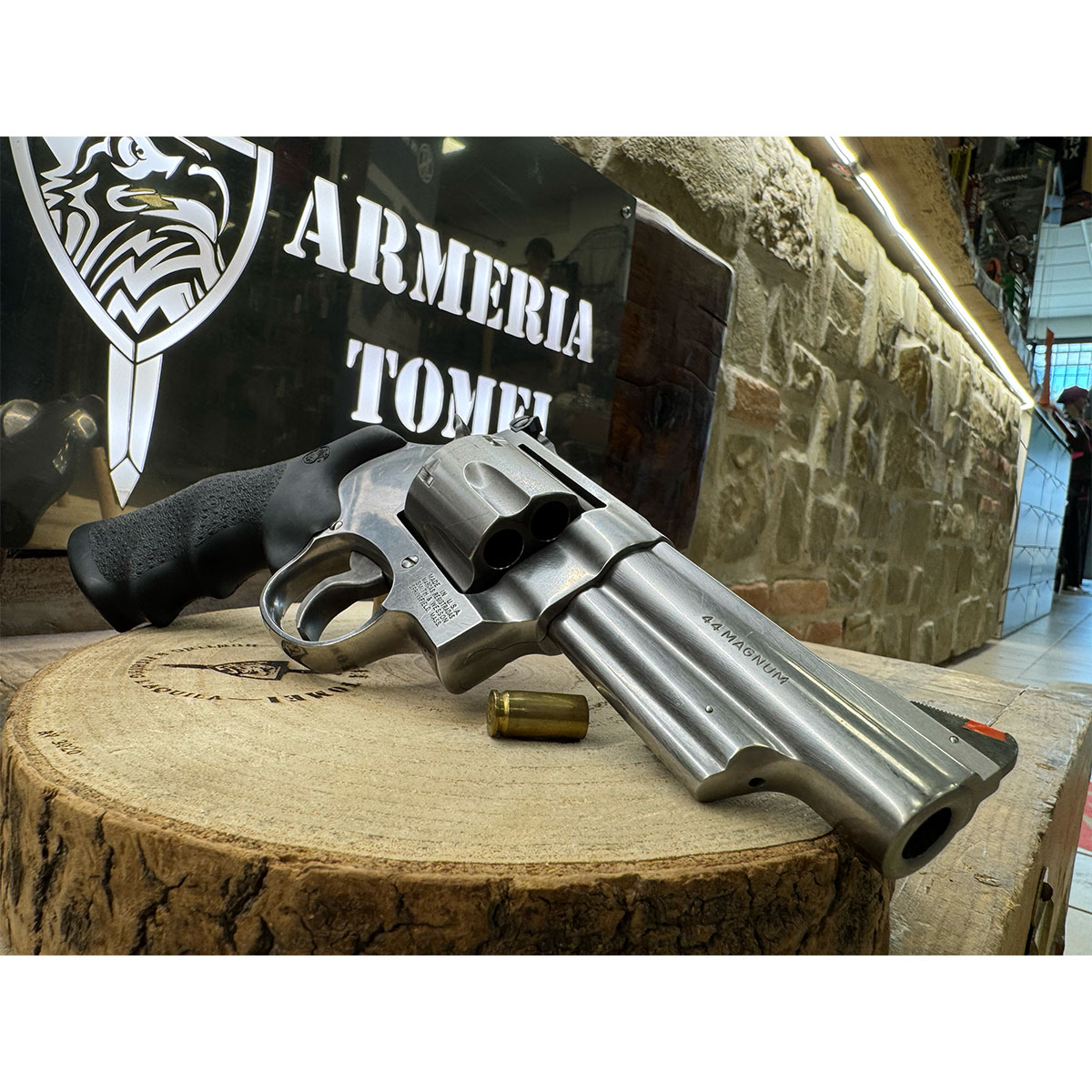 REVOLVER – SMITH & WESSON MOD. 629-5 4″ cal. 44 Mag.