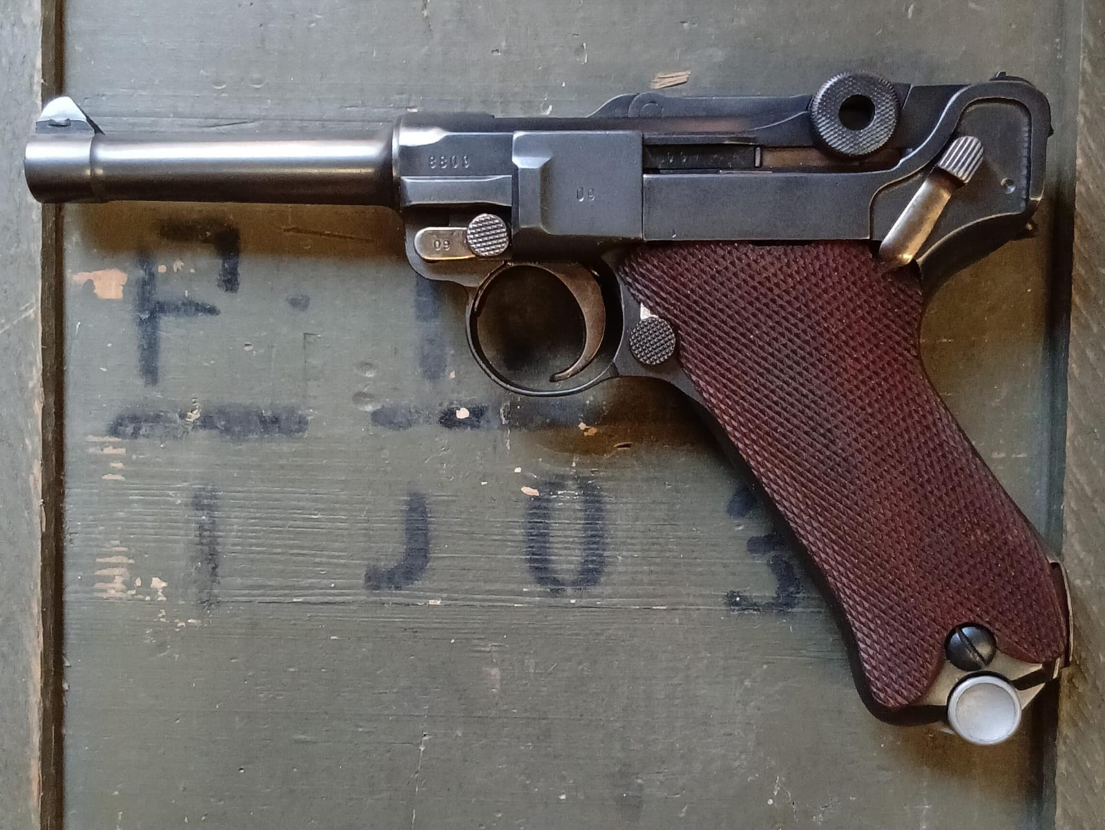Luger P08 – S/42