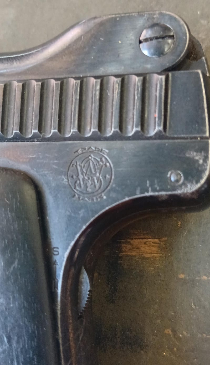 Smith & Wesson 1913