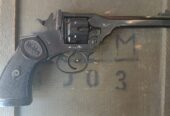 Revolver Webley & Scott MK IV
