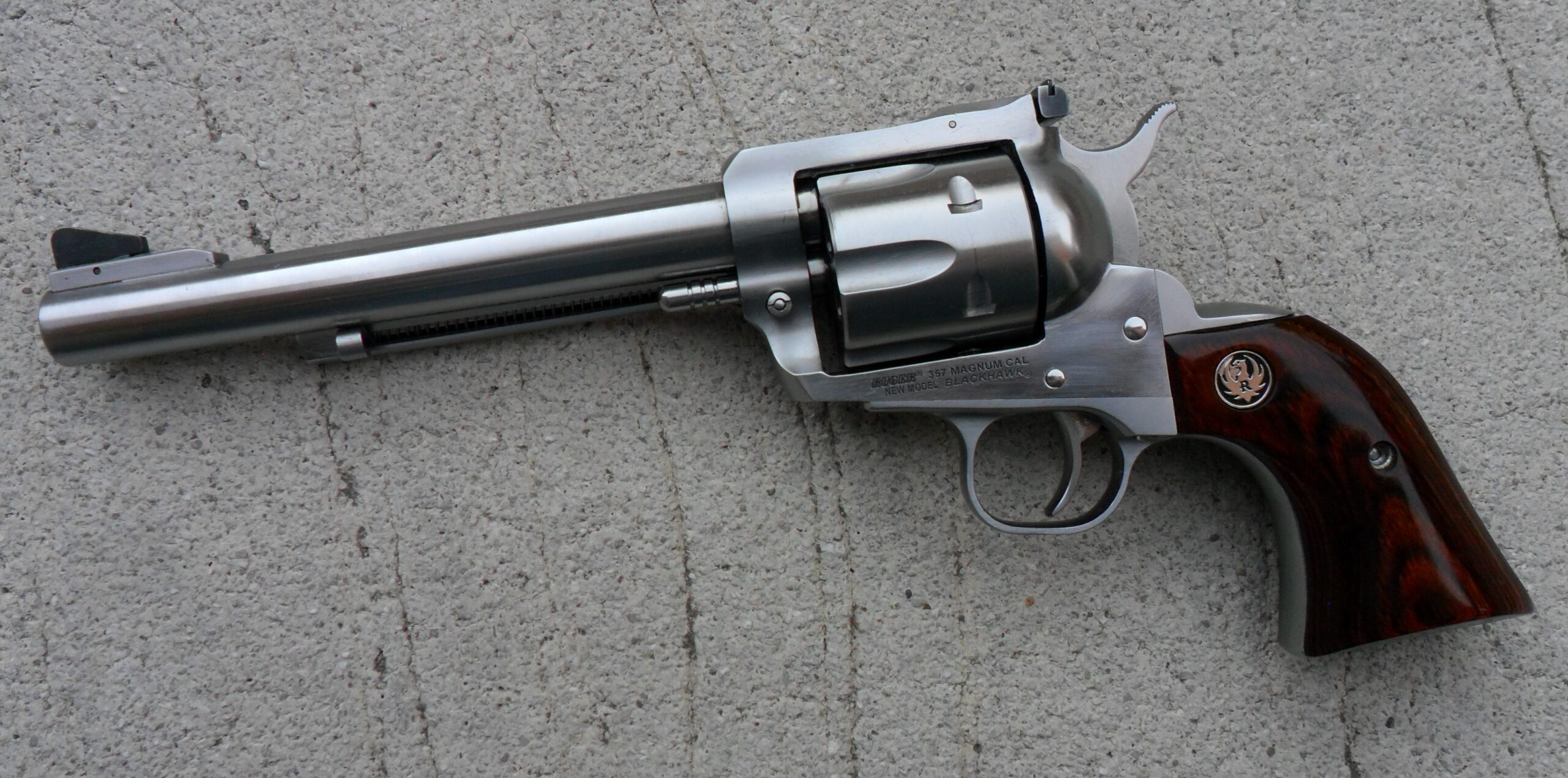 RUGER REVOLVER SA BLACKHAWK 357 MAG 6.5″ KBN36