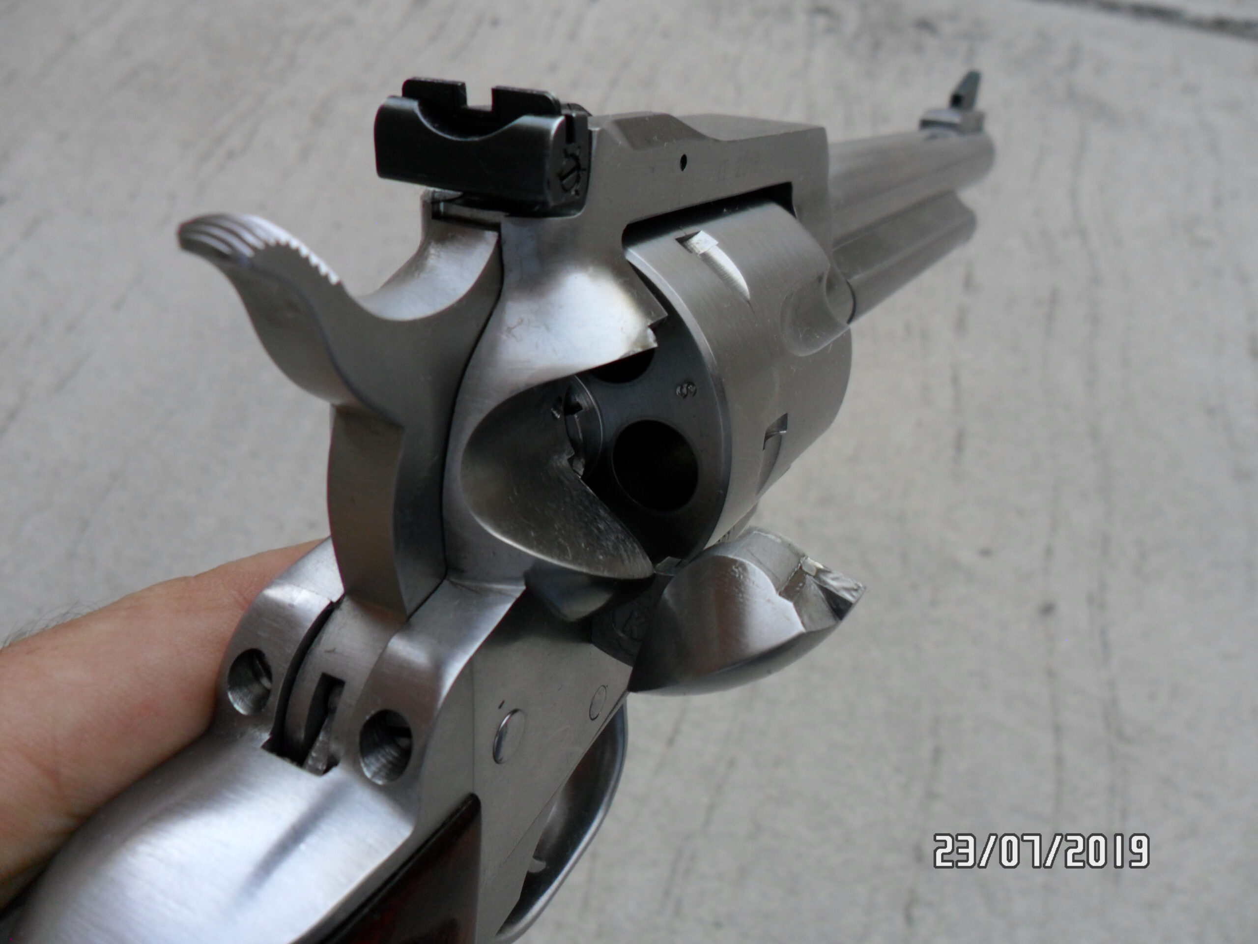 RUGER REVOLVER SA BLACKHAWK 357 MAG 6.5″ KBN36