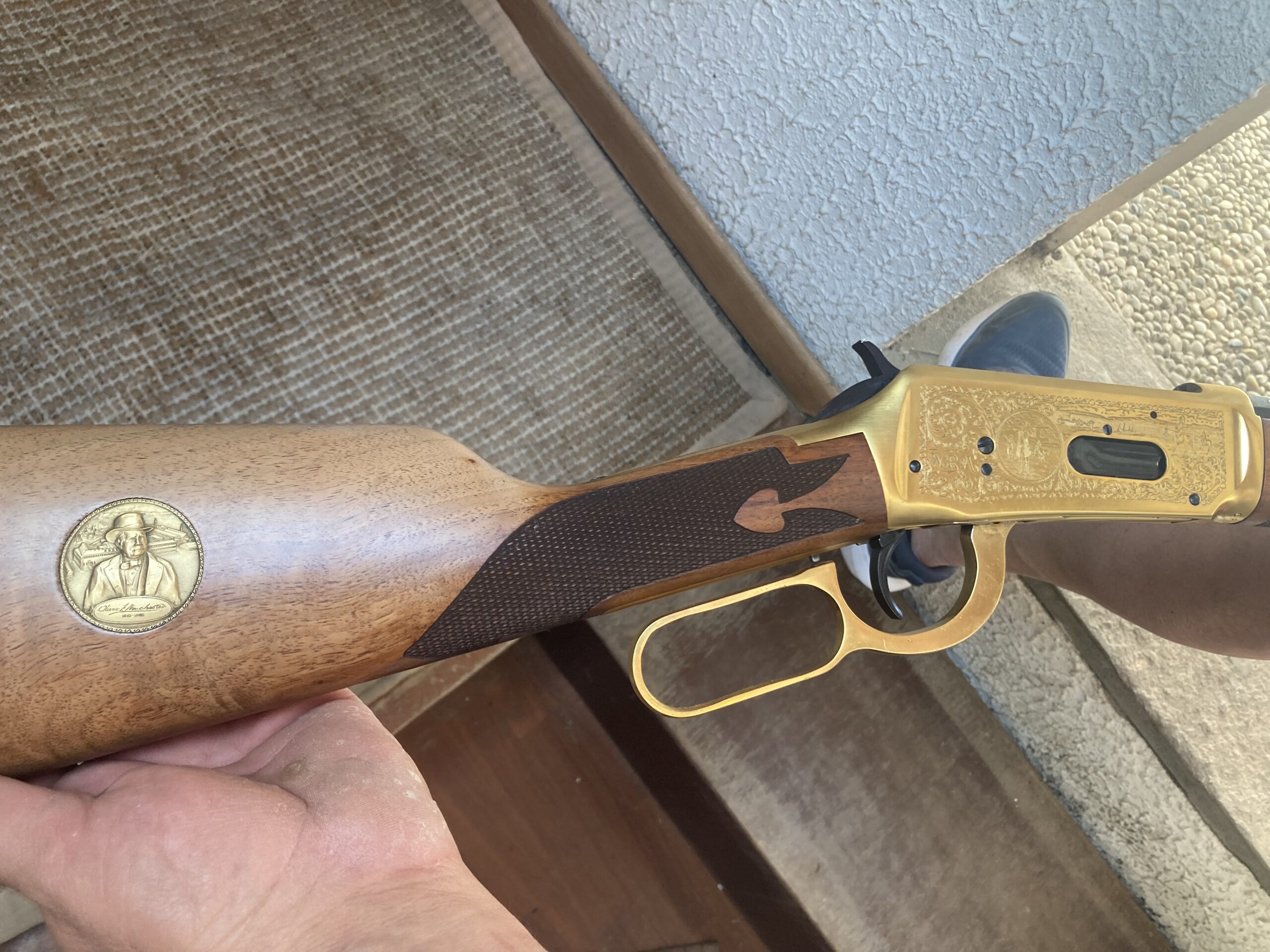 Winchester ORO, EDIZIONE COMMEMORATIVA