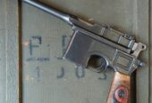 Mauser C96 9 Rosso