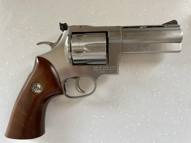 41 Magnum revolver