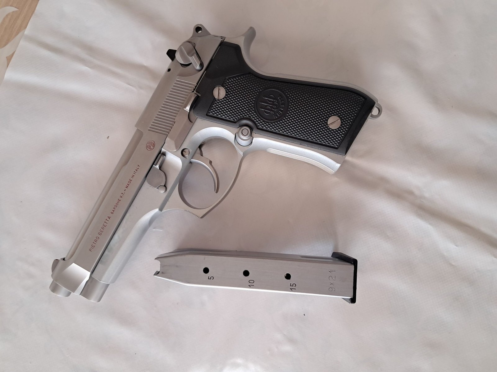BERETTA 98 FS STAINLESS 9×21