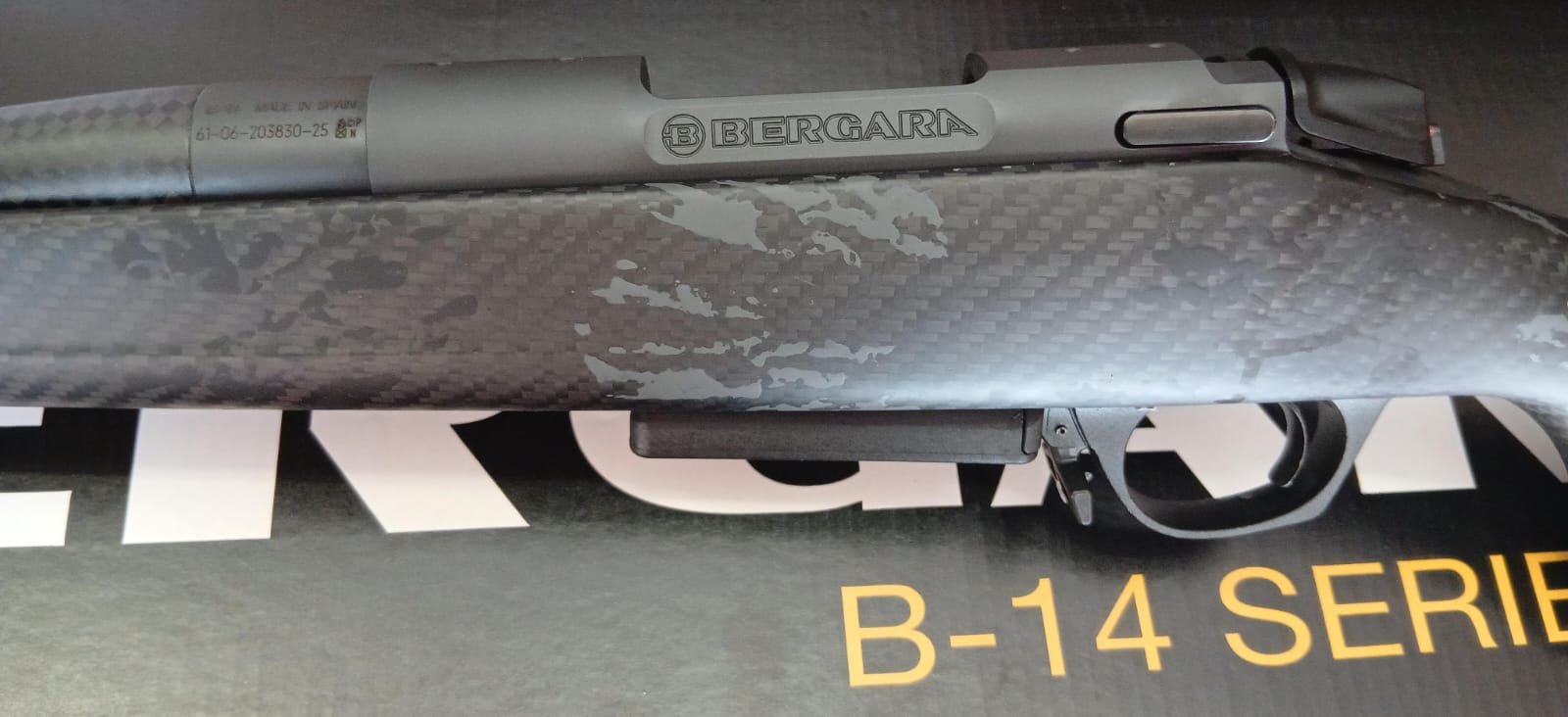Bergara B14 Square Crest Carbon