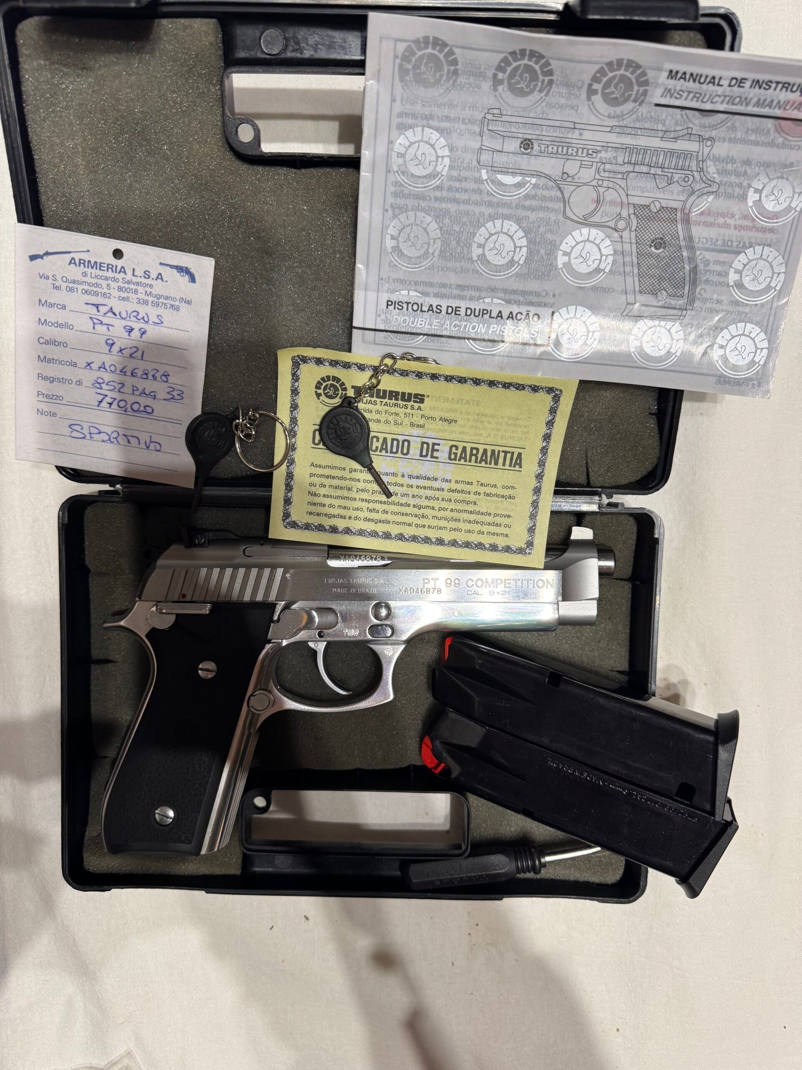 Pistola