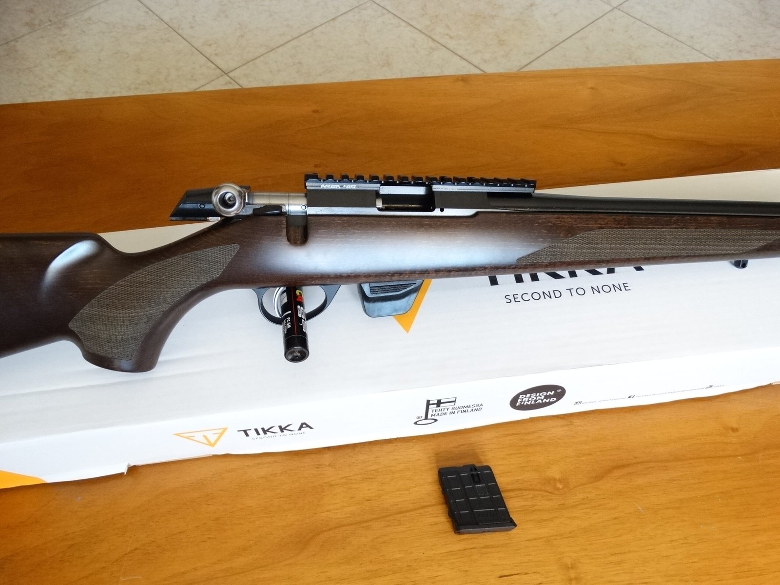 Tikka T1x Hunter Wood