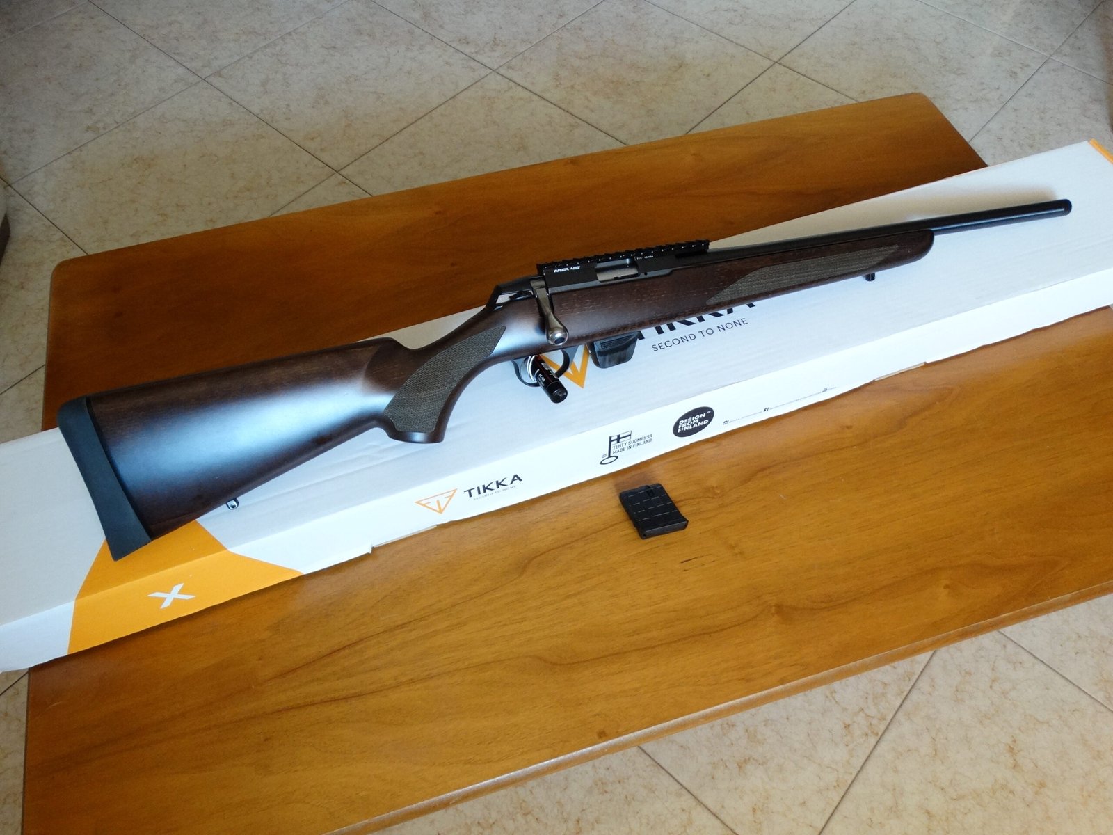 Tikka T1x Hunter Wood