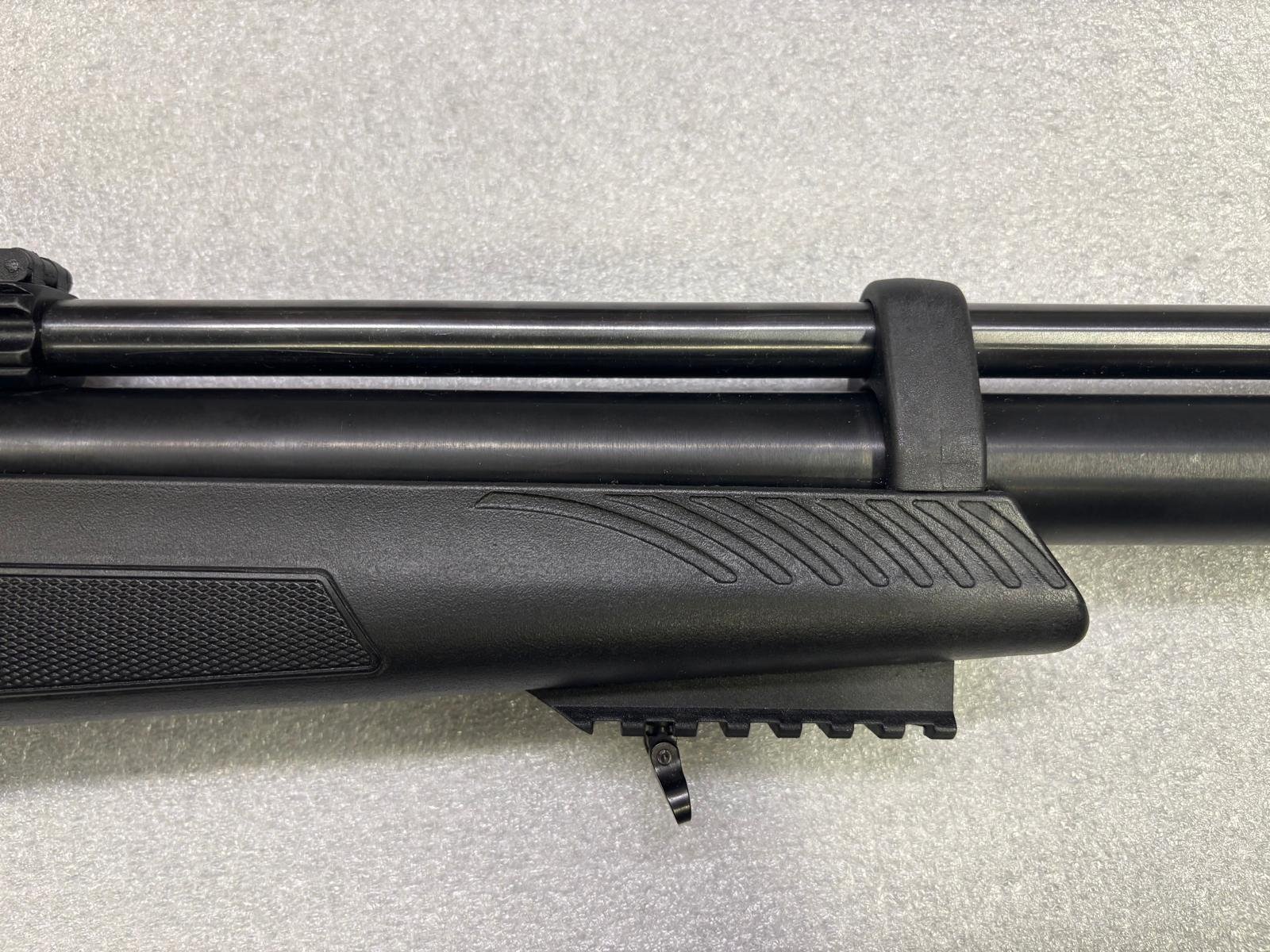 CARABINA HATSAN AT44 CAL.4,5 PCP