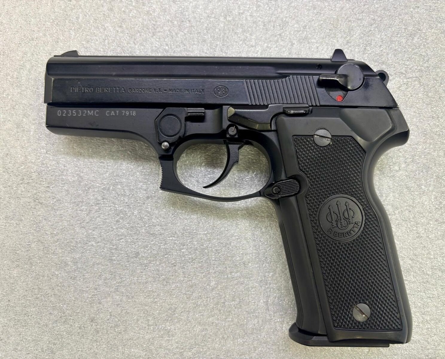 PISTOLA BERETTA MOD. 8000 COUGAR CAL. 9X21